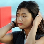 Single Iranian woman in ARLINGTON, Virginia, United States