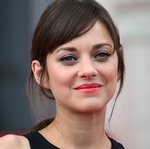 Single Arab woman in Takoma Park, Maryland, United States